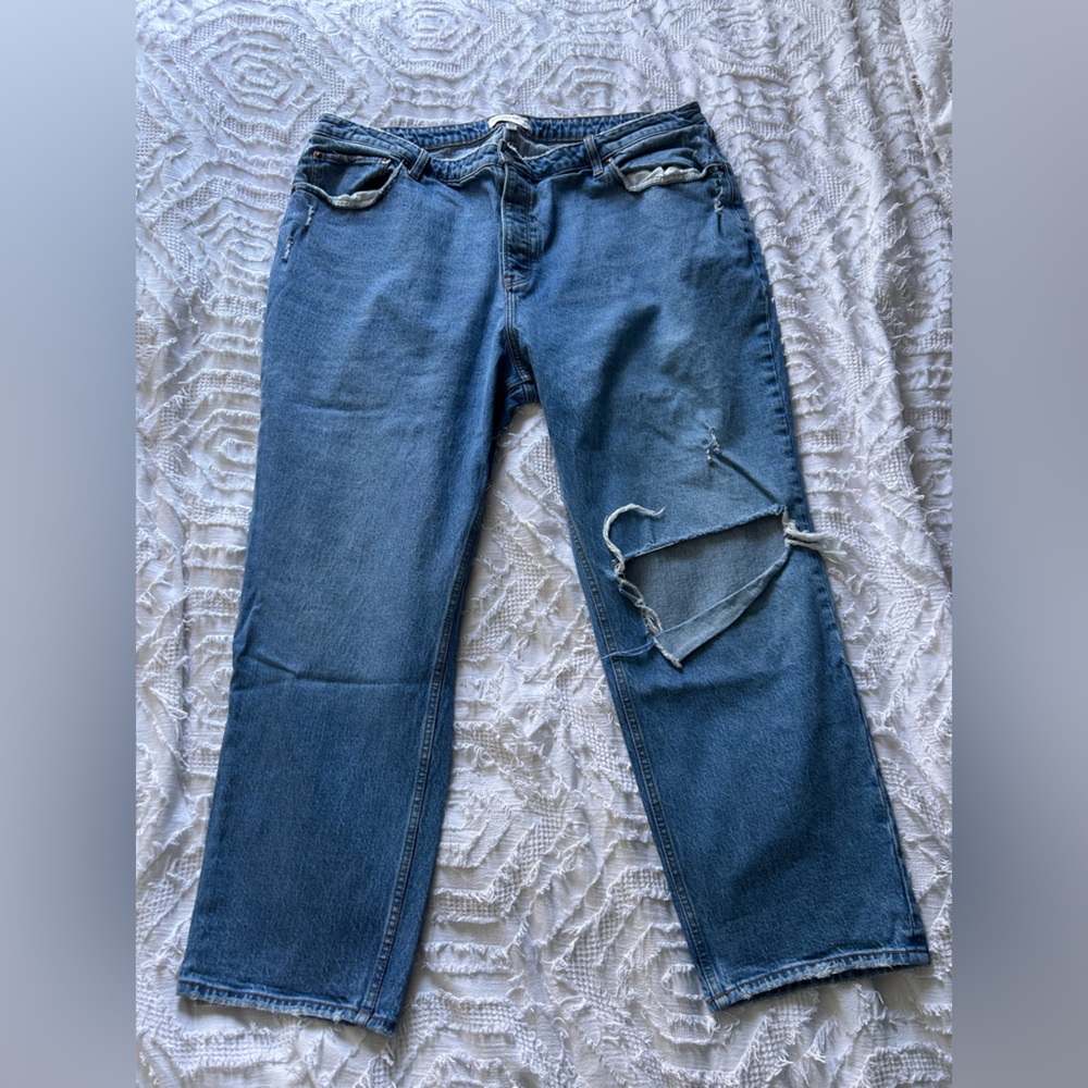 22R Abercrombie & Fitch Curve Love Dad Jeans